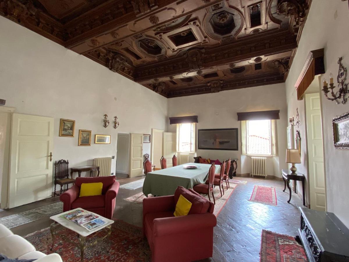 Palazzo Ronchelli Bed and Breakfast Brinzio Buitenkant foto